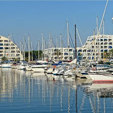 Clim, Piscines, Parking Prive, Plage A 600m, Commerces A 200m - Fr-1-307-153 Appartement *
